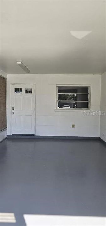 For Rent: $1,600 (3 beds, 2 baths, 740 Square Feet)