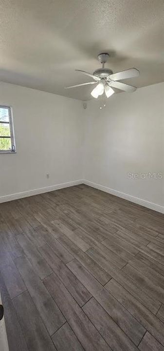 For Rent: $1,600 (3 beds, 2 baths, 740 Square Feet)