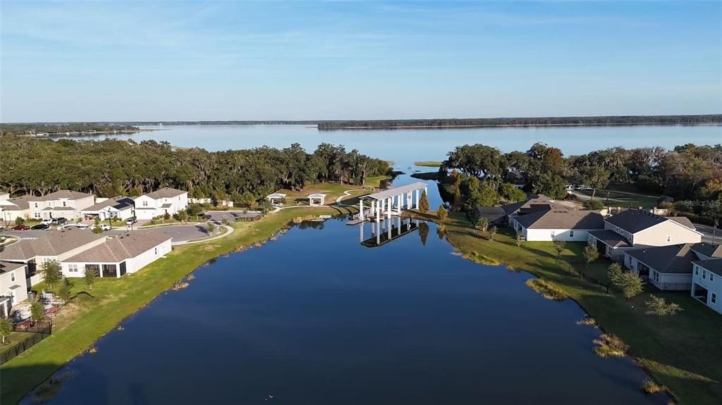 待售: $480,000 (4 贝兹, 2 浴室, 2080 平方英尺)