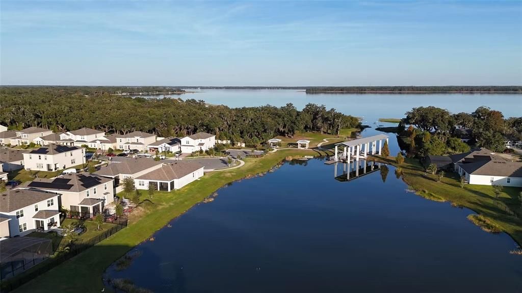 待售: $480,000 (4 贝兹, 2 浴室, 2080 平方英尺)