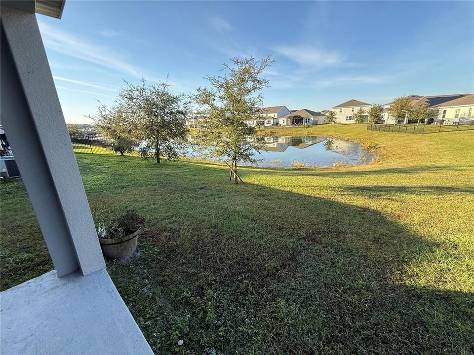 待售: $480,000 (4 贝兹, 2 浴室, 2080 平方英尺)