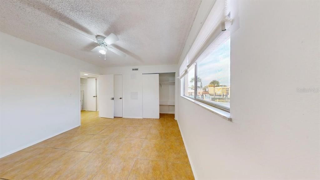 For Rent: $1,495 (2 beds, 1 baths, 885 Square Feet)