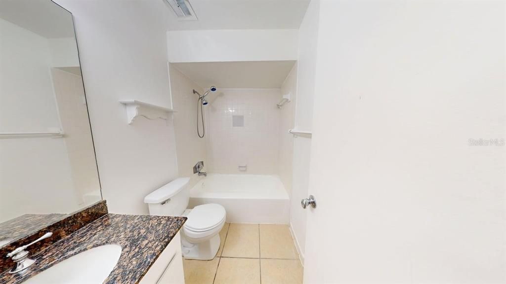 For Rent: $1,495 (2 beds, 1 baths, 885 Square Feet)