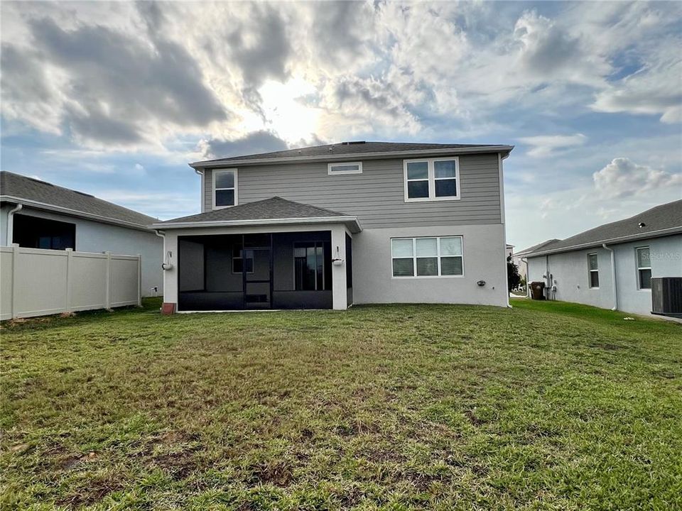 В аренду: $2,750 (4 спален, 2 ванн, 2471 Квадратных фут)