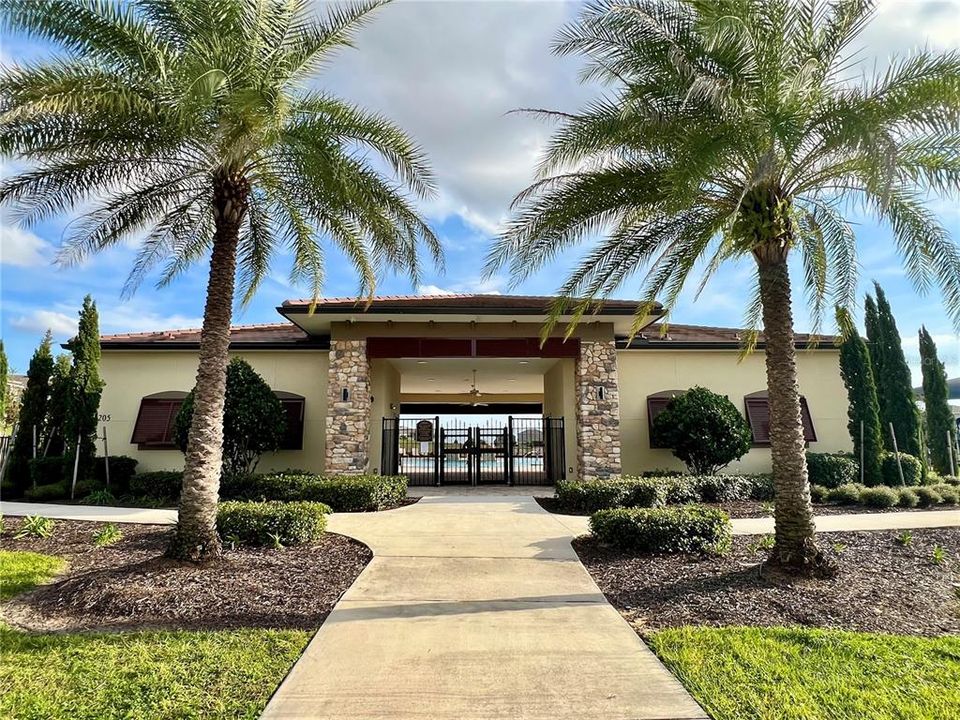 В аренду: $2,750 (4 спален, 2 ванн, 2471 Квадратных фут)