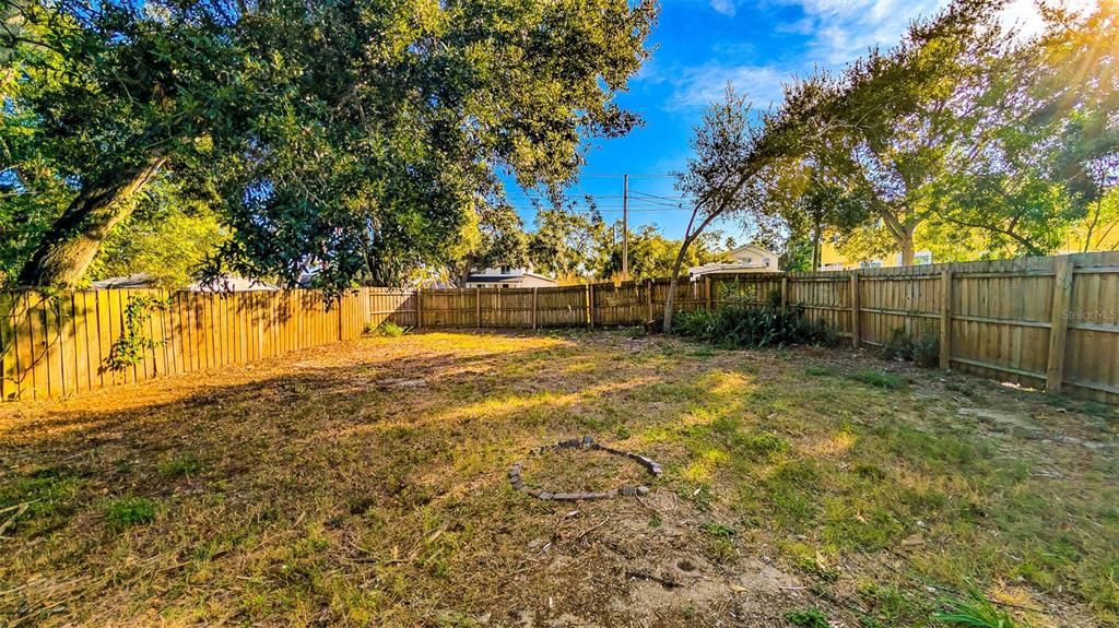 待售: $575,000 (2 贝兹, 1 浴室, 1197 平方英尺)