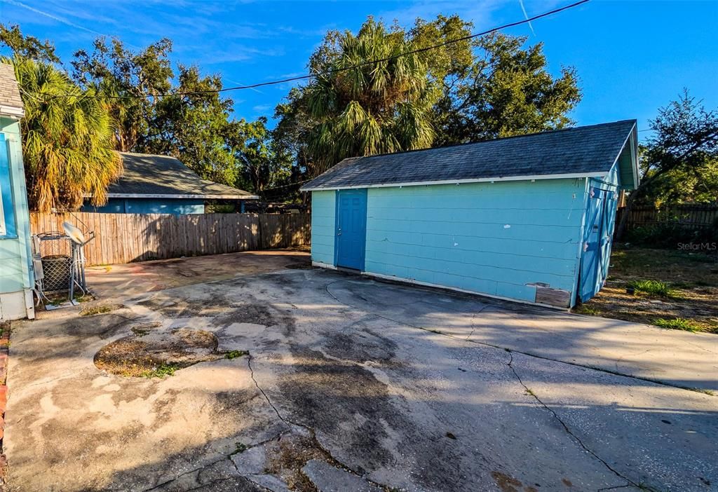 待售: $575,000 (2 贝兹, 1 浴室, 1197 平方英尺)