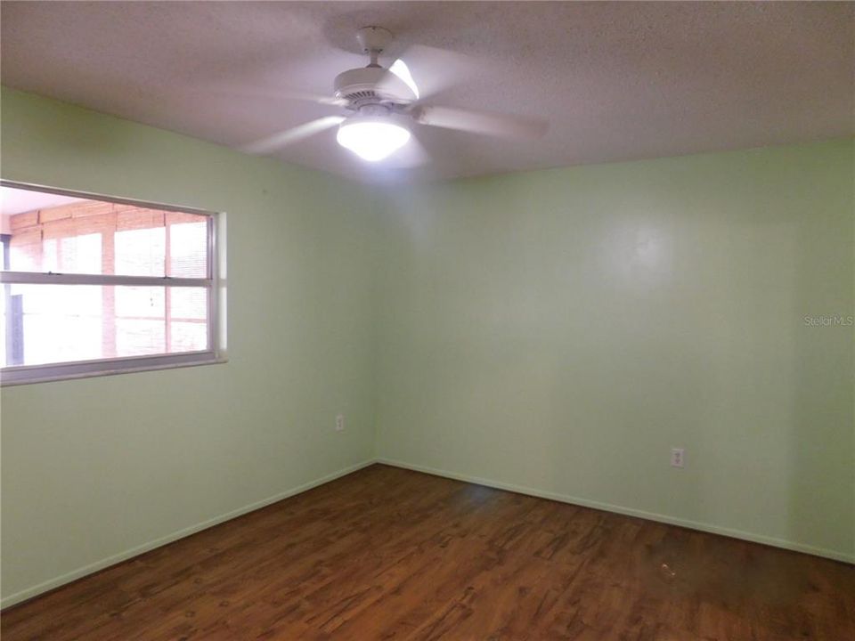 На продажу: $329,900 (2 спален, 2 ванн, 1438 Квадратных фут)