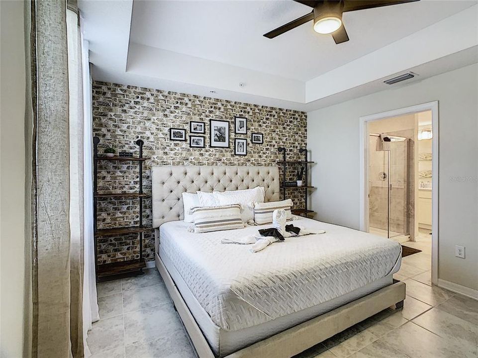 For Rent: $2,400 (3 beds, 2 baths, 1329 Square Feet)