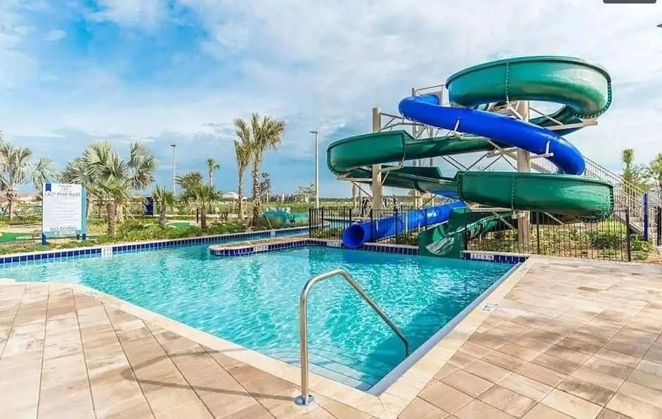 For Rent: $2,400 (3 beds, 2 baths, 1329 Square Feet)