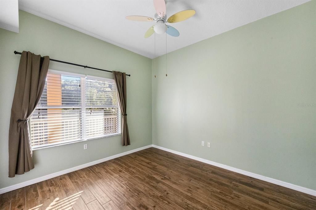 出租: $2,500 (3 贝兹, 2 浴室, 1588 平方英尺)