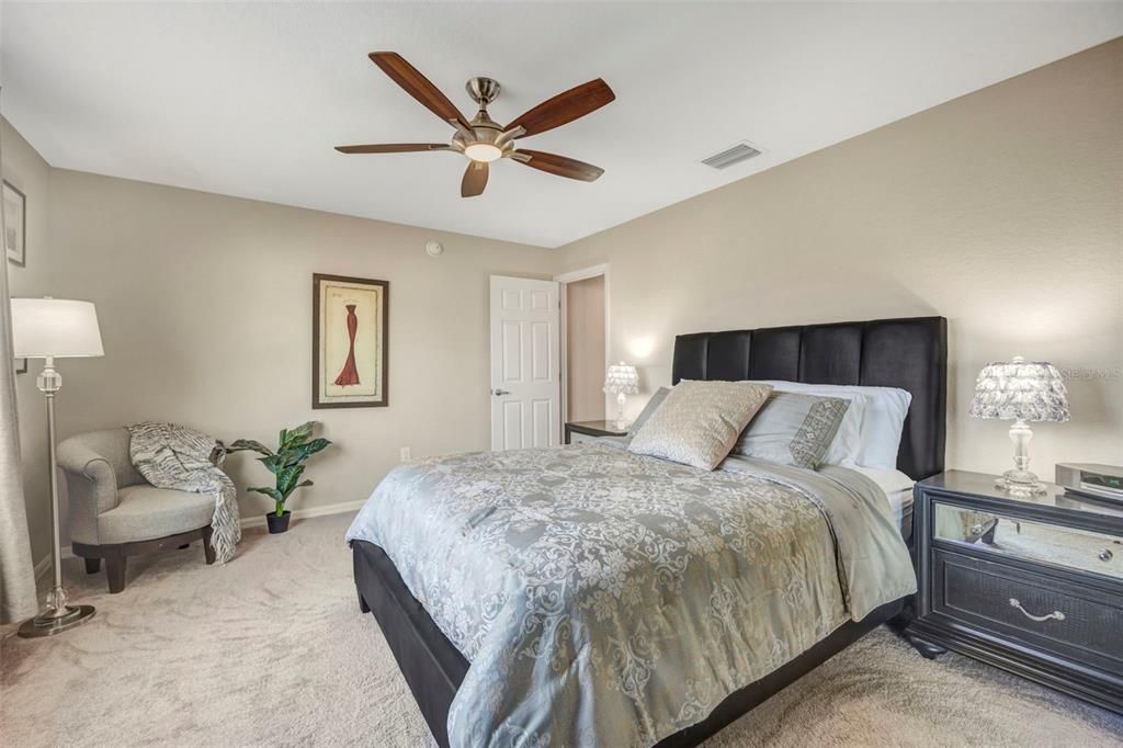 For Sale: $270,000 (3 beds, 2 baths, 1650 Square Feet)