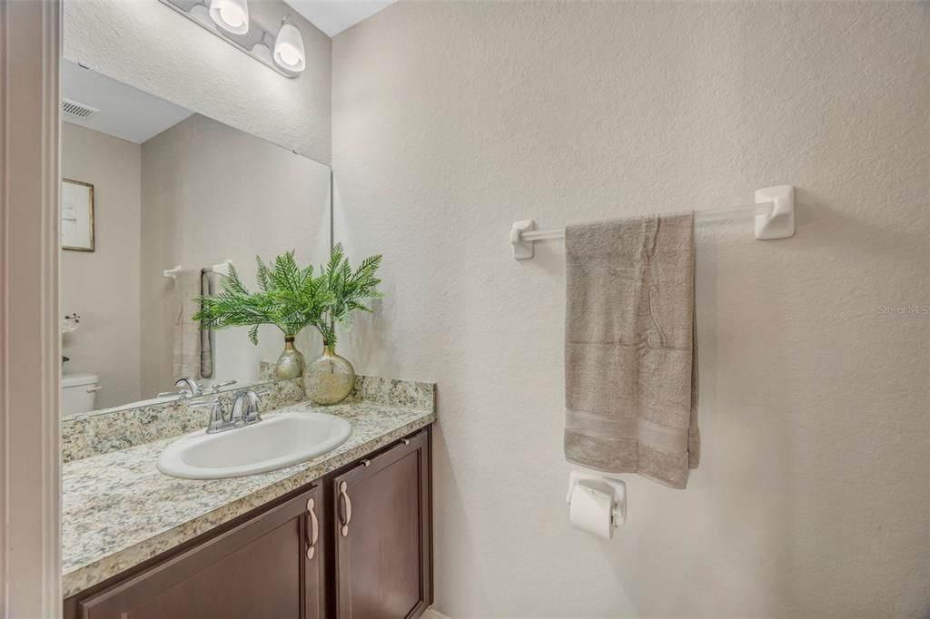 For Sale: $270,000 (3 beds, 2 baths, 1650 Square Feet)