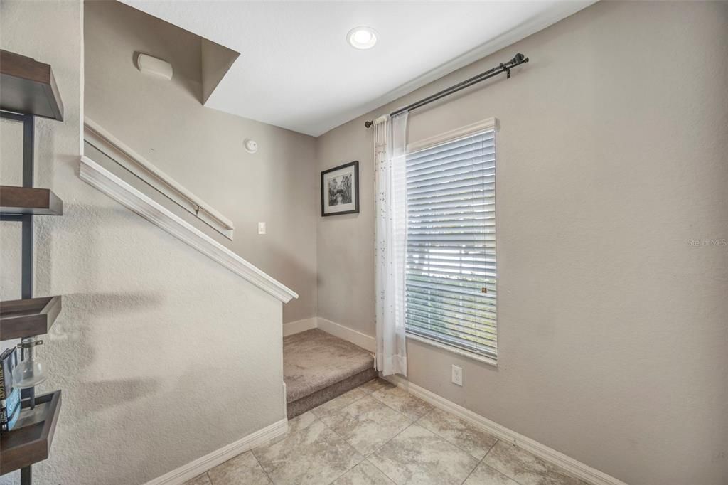 For Sale: $270,000 (3 beds, 2 baths, 1650 Square Feet)