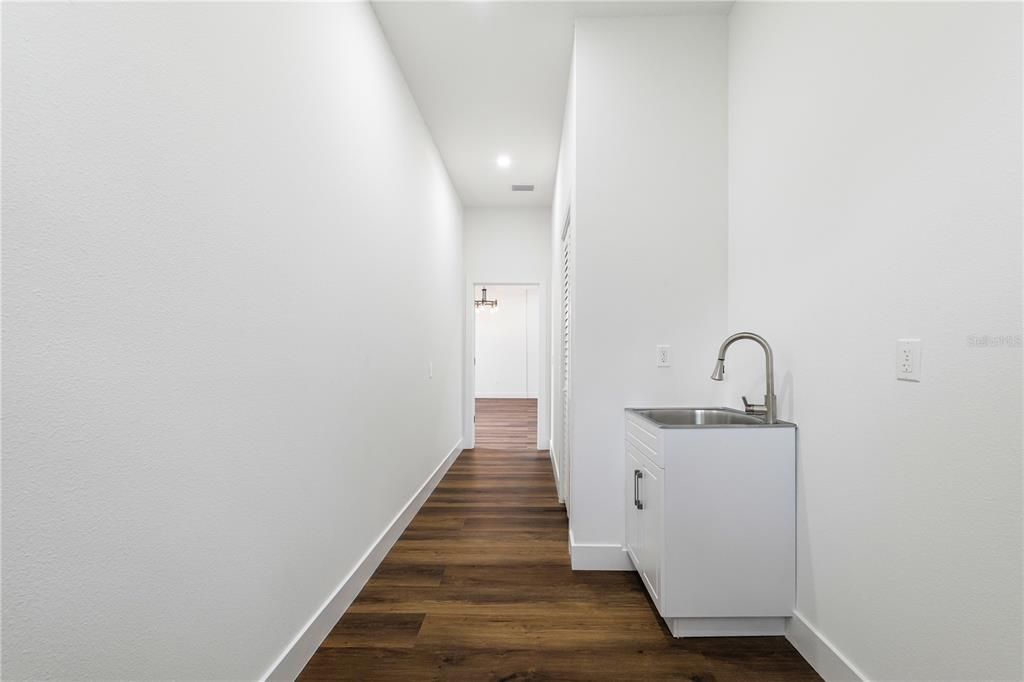 For Sale: $829,800 (3 beds, 2 baths, 2243 Square Feet)