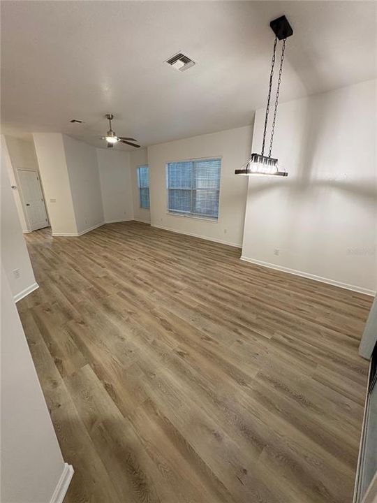 В аренду: $2,800 (3 спален, 2 ванн, 1831 Квадратных фут)