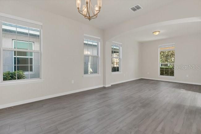 En Renta: $3,750 (4 camas, 3 baños, 3399 Pies cuadrados)