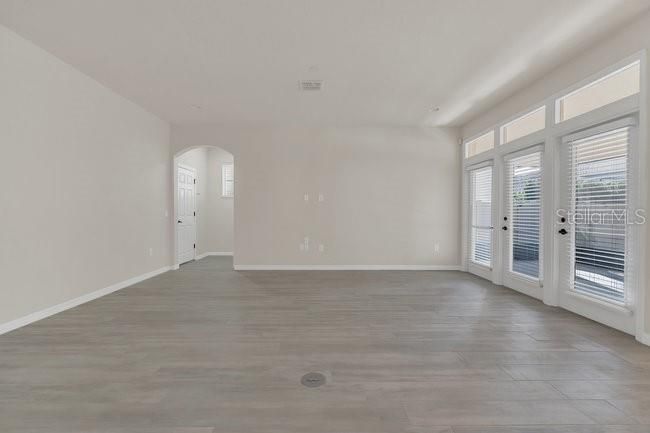 En Renta: $3,750 (4 camas, 3 baños, 3399 Pies cuadrados)