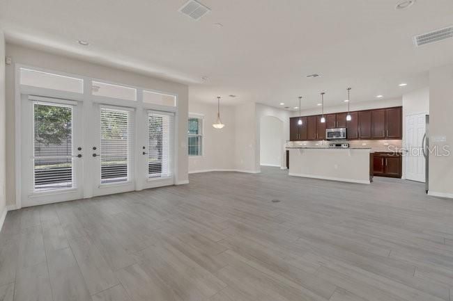 En Renta: $3,750 (4 camas, 3 baños, 3399 Pies cuadrados)