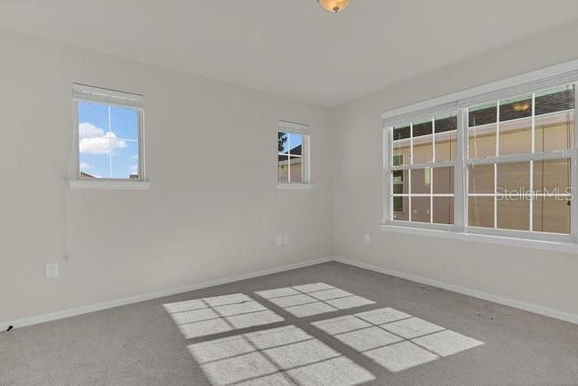 En Renta: $3,750 (4 camas, 3 baños, 3399 Pies cuadrados)