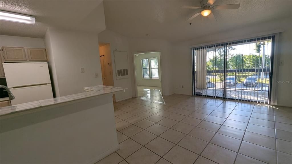 出租: $1,950 (3 贝兹, 2 浴室, 1260 平方英尺)