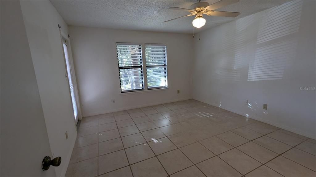 出租: $1,950 (3 贝兹, 2 浴室, 1260 平方英尺)