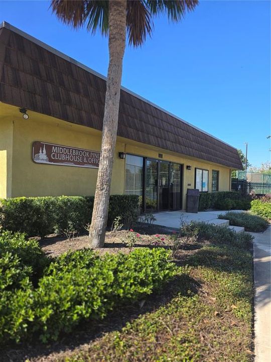 For Rent: $1,850 (2 beds, 2 baths, 1285 Square Feet)