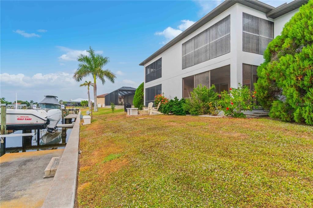 En Venta: $239,000 (2 camas, 2 baños, 1077 Pies cuadrados)