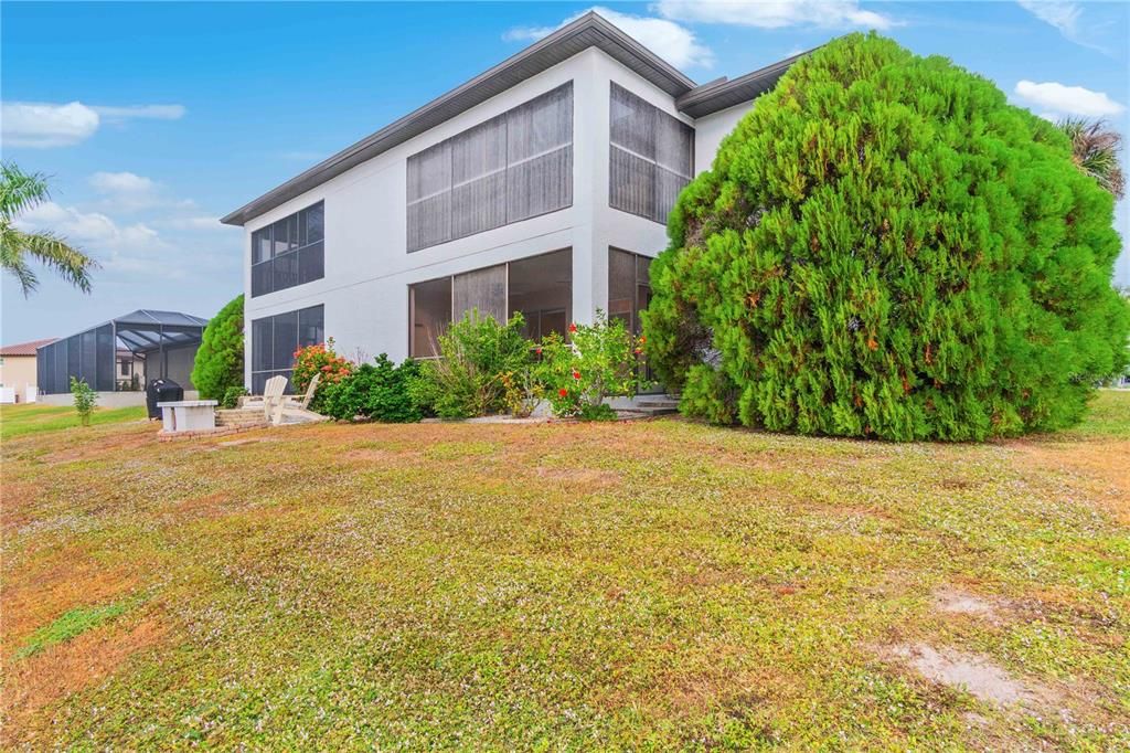 En Venta: $239,000 (2 camas, 2 baños, 1077 Pies cuadrados)