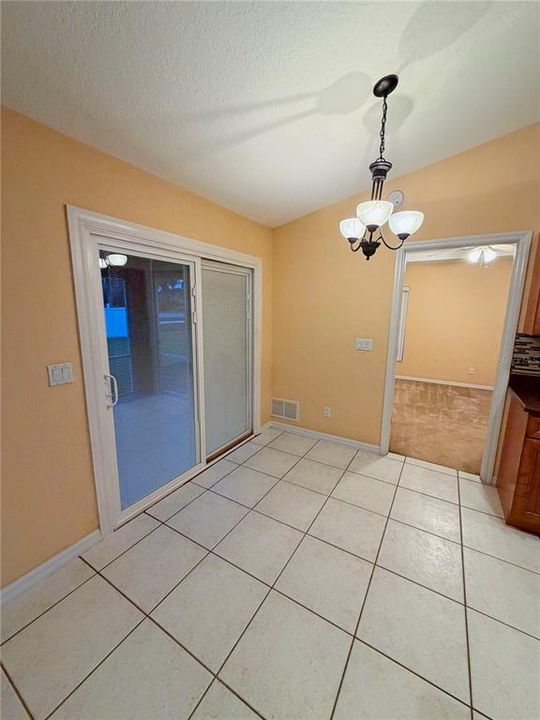 出租: $1,795 (3 贝兹, 2 浴室, 1256 平方英尺)