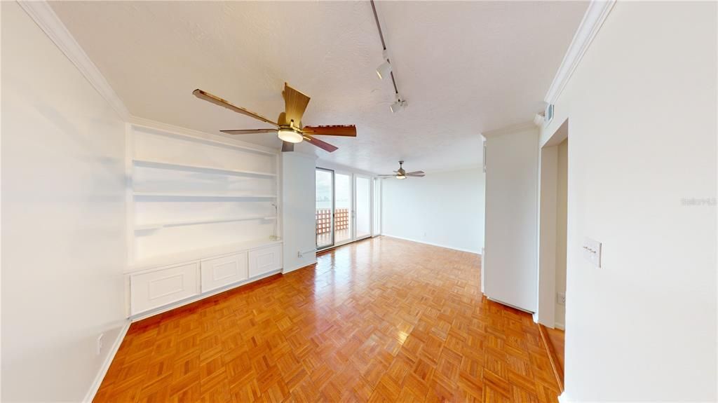 В аренду: $2,550 (2 спален, 2 ванн, 888 Квадратных фут)