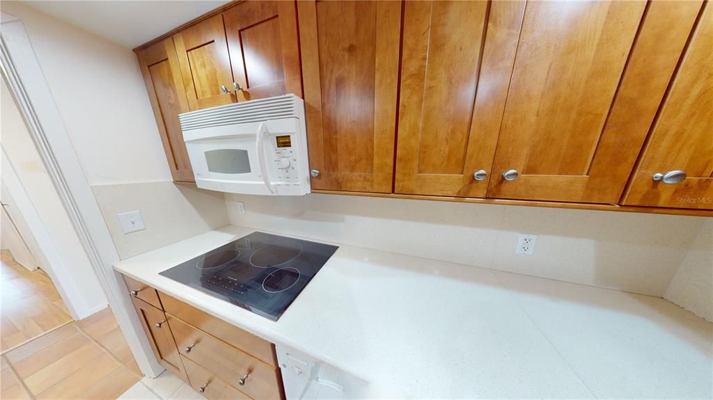 В аренду: $2,550 (2 спален, 2 ванн, 888 Квадратных фут)