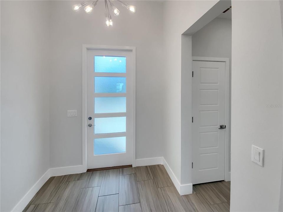 For Sale: $484,000 (3 beds, 2 baths, 1888 Square Feet)