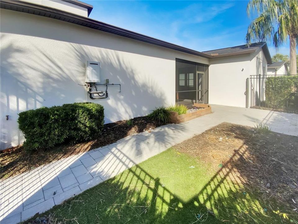 For Sale: $484,000 (3 beds, 2 baths, 1888 Square Feet)