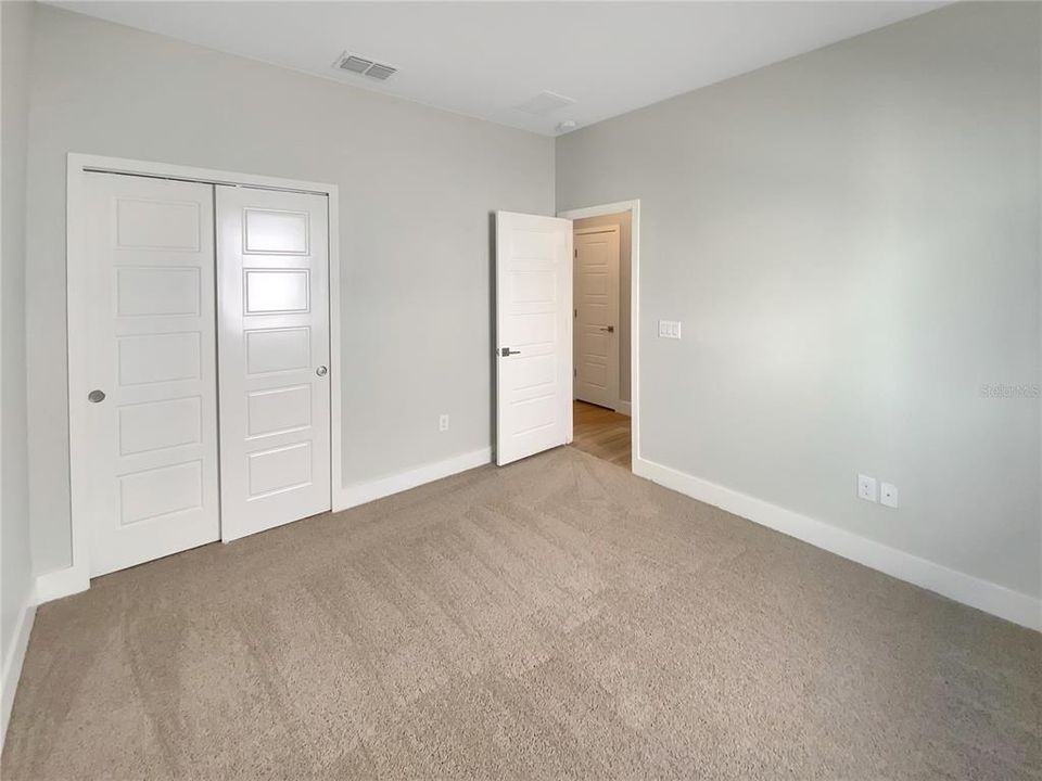 For Sale: $484,000 (3 beds, 2 baths, 1888 Square Feet)