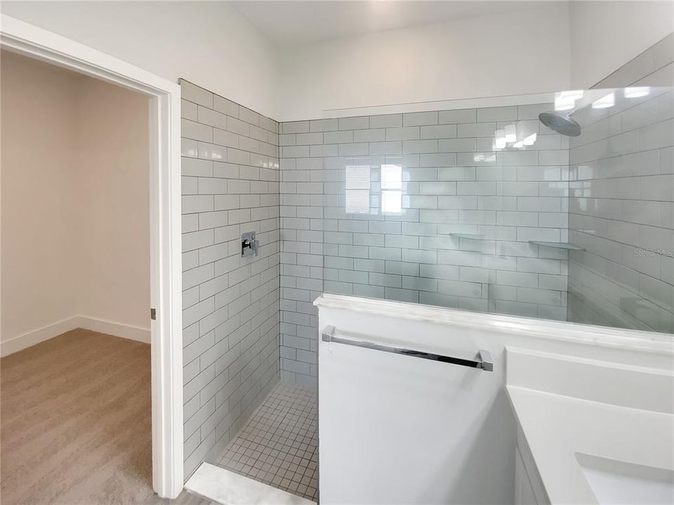 For Sale: $484,000 (3 beds, 2 baths, 1888 Square Feet)