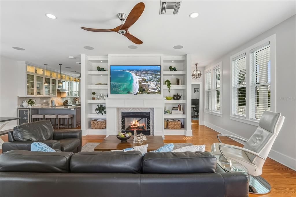 待售: $1,325,000 (3 贝兹, 3 浴室, 2106 平方英尺)