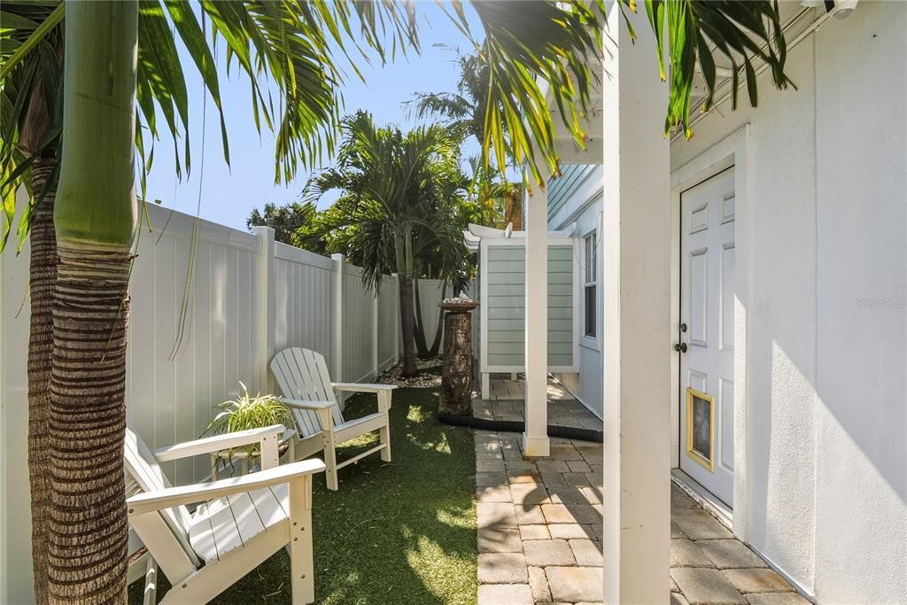 待售: $1,325,000 (3 贝兹, 3 浴室, 2106 平方英尺)