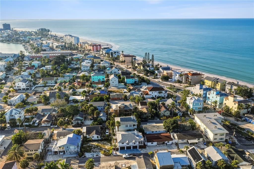 待售: $1,325,000 (3 贝兹, 3 浴室, 2106 平方英尺)