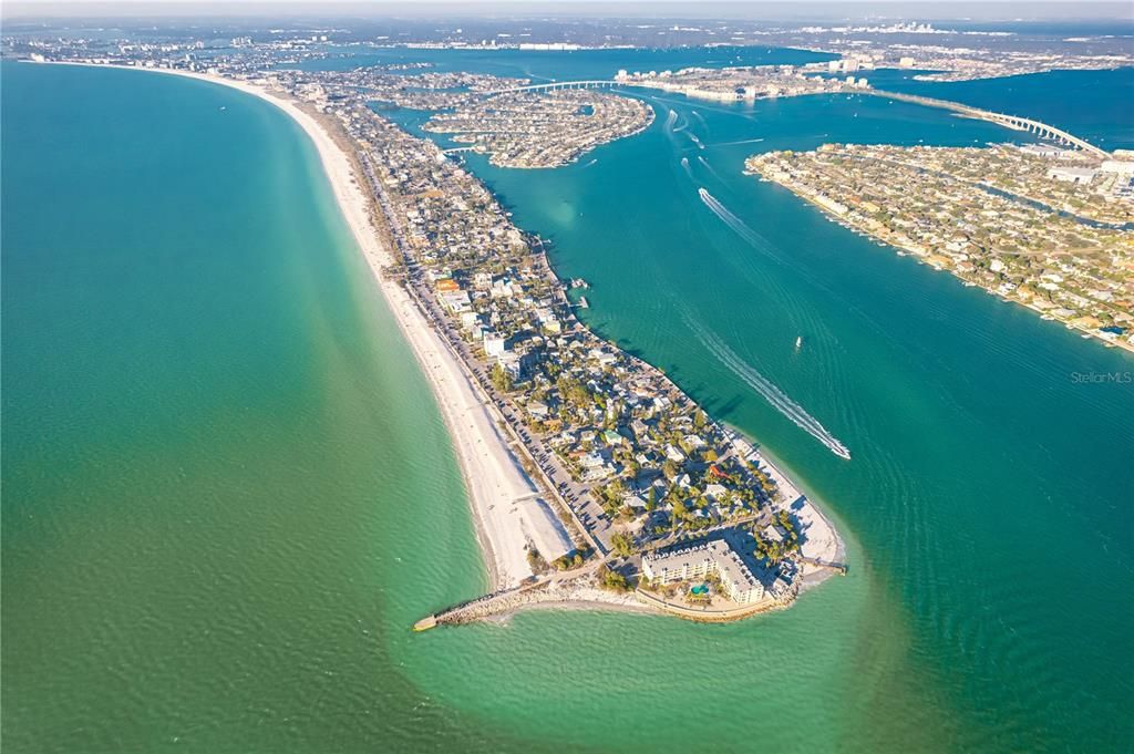 待售: $1,325,000 (3 贝兹, 3 浴室, 2106 平方英尺)