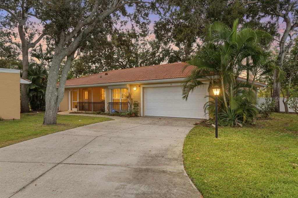 待售: $284,900 (3 贝兹, 2 浴室, 1830 平方英尺)