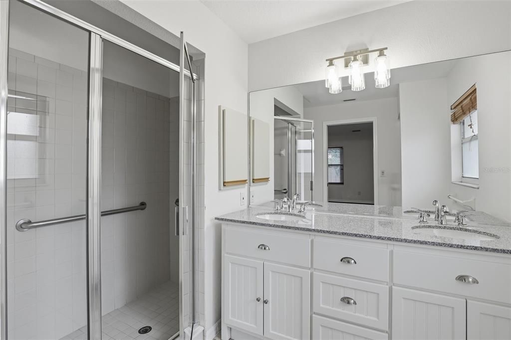 待售: $284,900 (3 贝兹, 2 浴室, 1830 平方英尺)