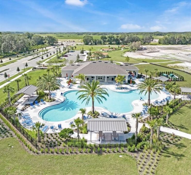 For Sale: $575,000 (4 beds, 3 baths, 2852 Square Feet)