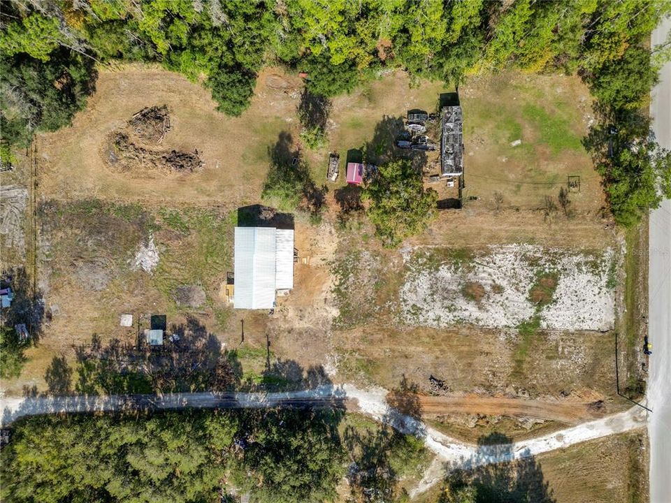 На продажу: $279,900 (3 спален, 2 ванн, 1404 Квадратных фут)