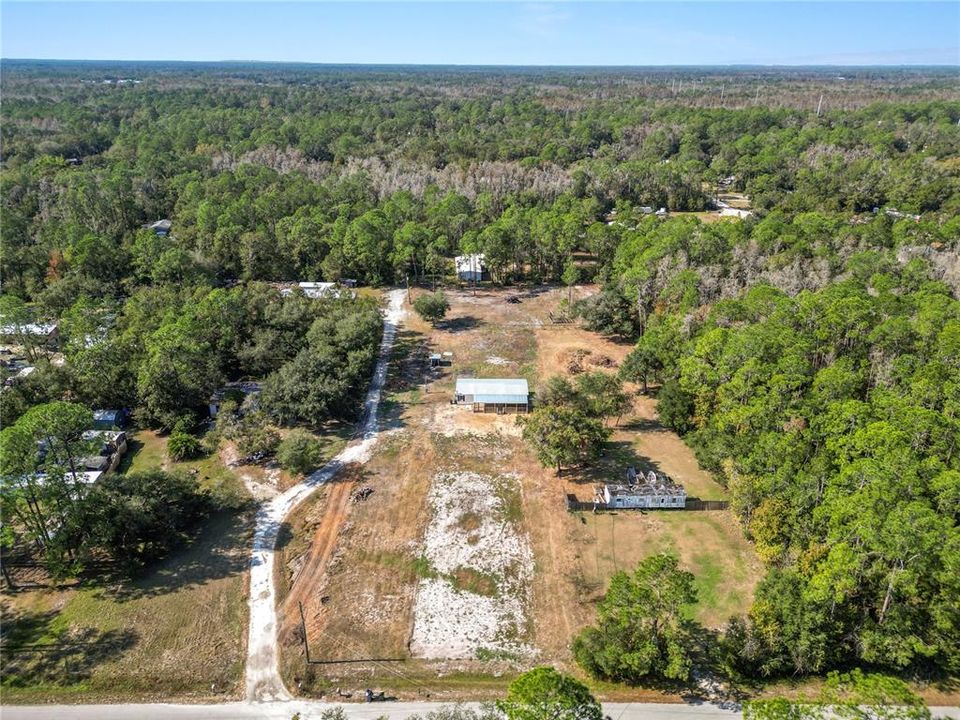 На продажу: $279,900 (3 спален, 2 ванн, 1404 Квадратных фут)