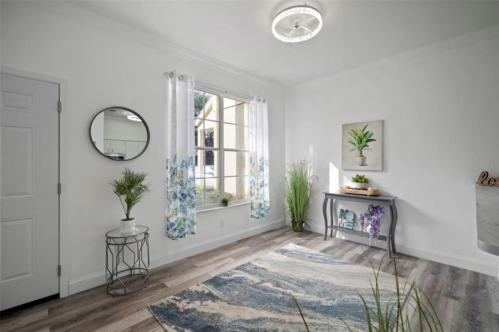 На продажу: $249,900 (2 спален, 2 ванн, 1248 Квадратных фут)