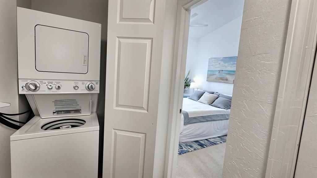 На продажу: $249,900 (2 спален, 2 ванн, 1248 Квадратных фут)