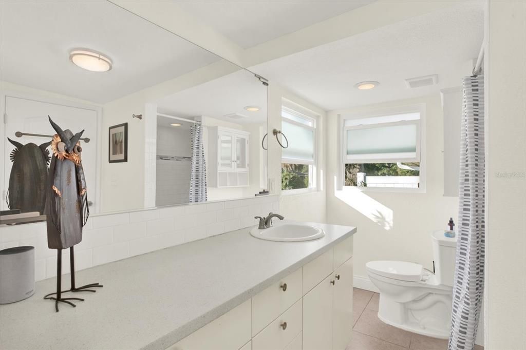 На продажу: $549,000 (3 спален, 2 ванн, 1513 Квадратных фут)