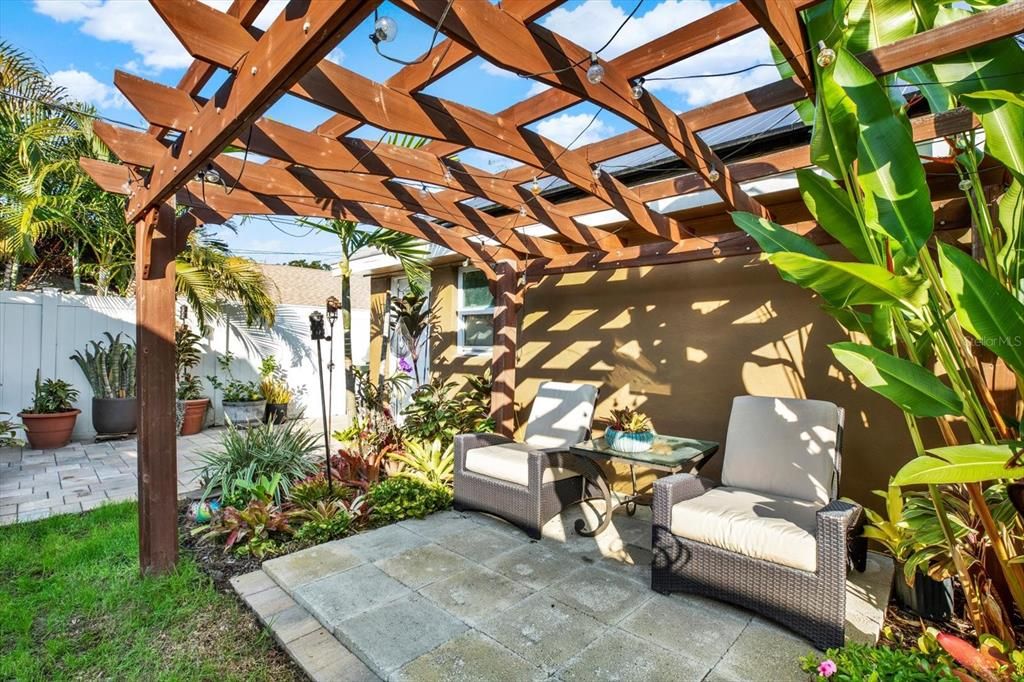 На продажу: $549,000 (3 спален, 2 ванн, 1513 Квадратных фут)