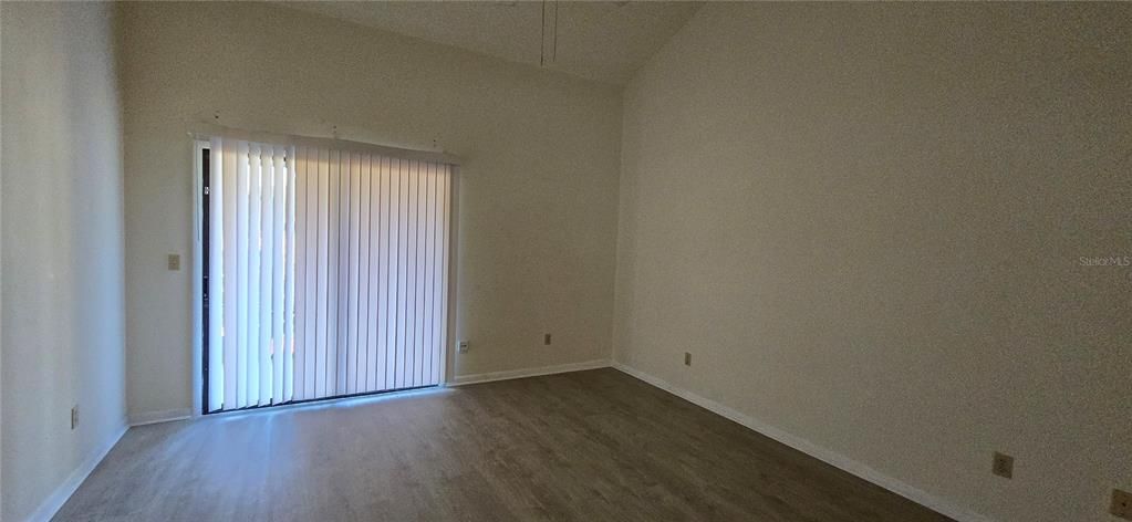 出租: $1,600 (2 贝兹, 2 浴室, 1532 平方英尺)